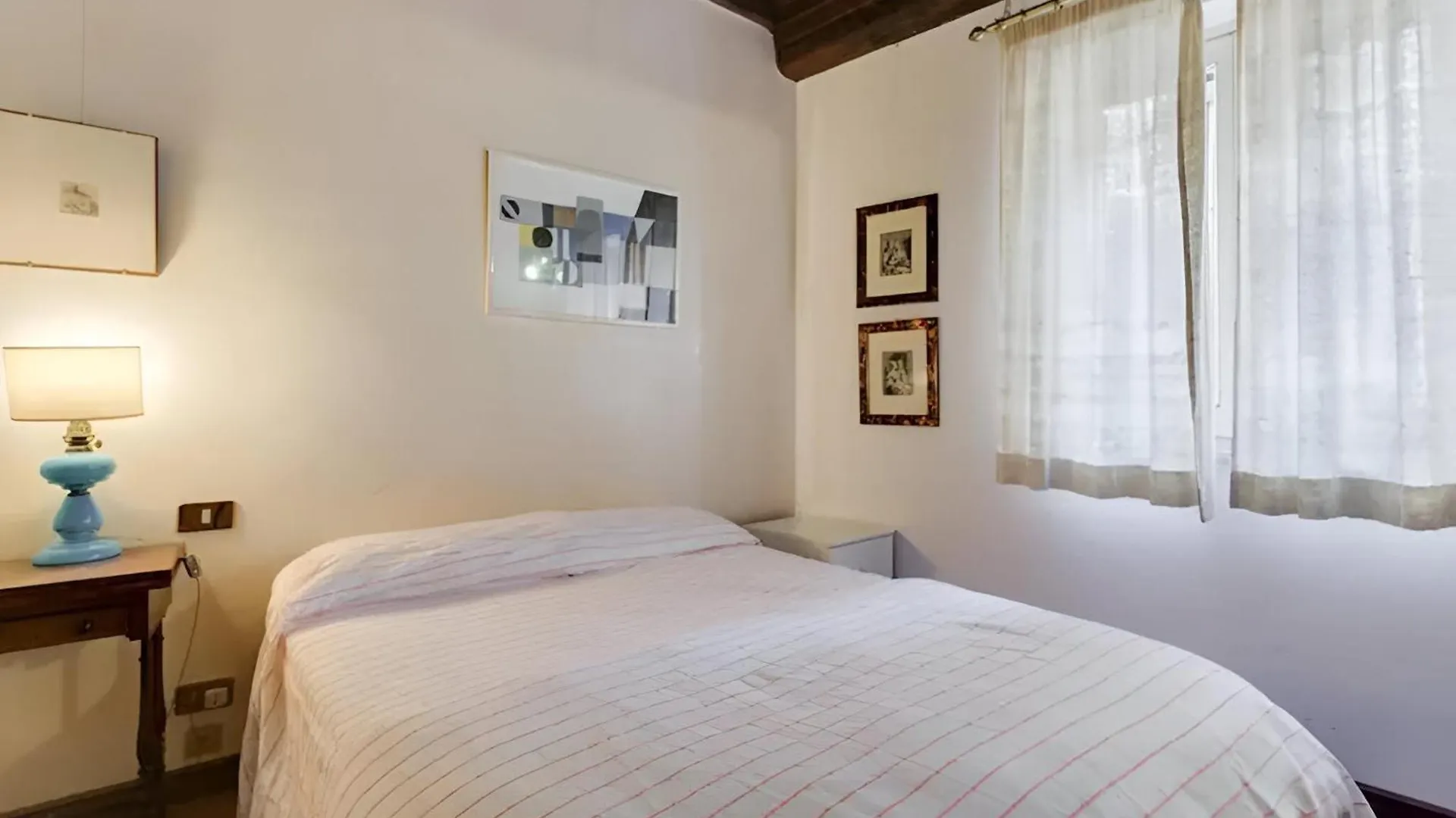 Trevi'S Fountain Buddyrent Apartment Rome Italy
