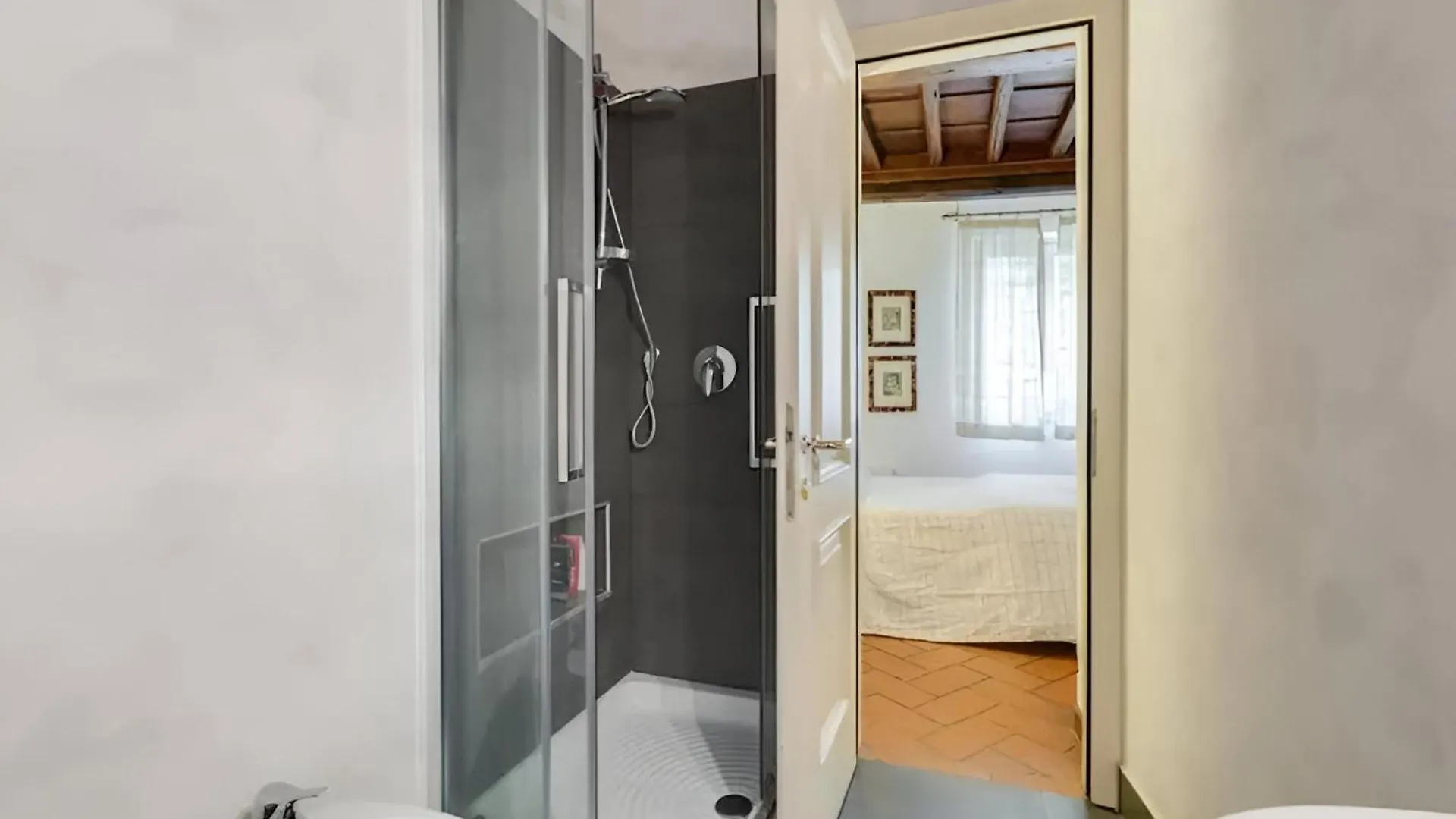 Trevi'S Fountain Buddyrent Apartment Rome Italy
