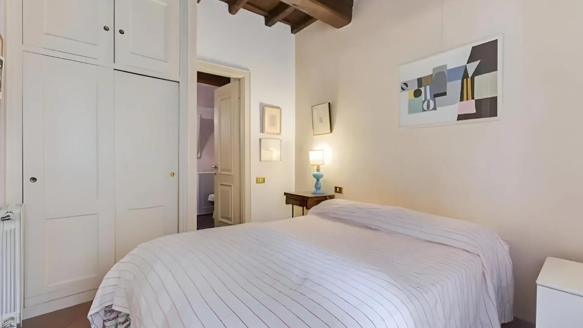 Trevi'S Fountain Buddyrent Apartment Rome