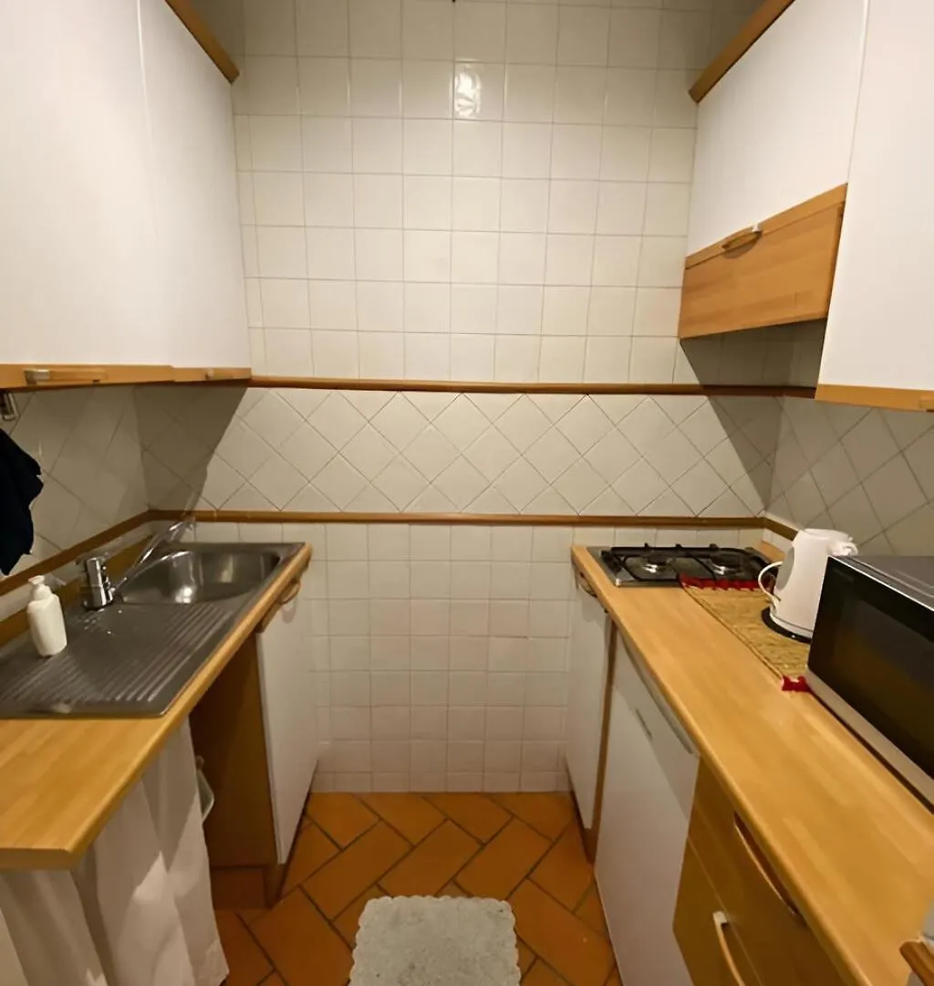 Trevi'S Fountain Buddyrent Apartment Rome